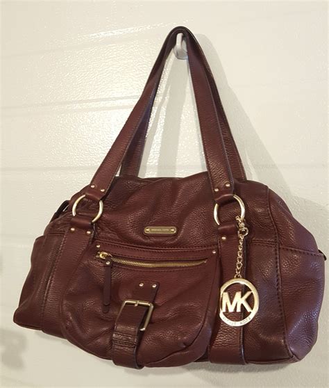 vintage michael kors hobo handbags.